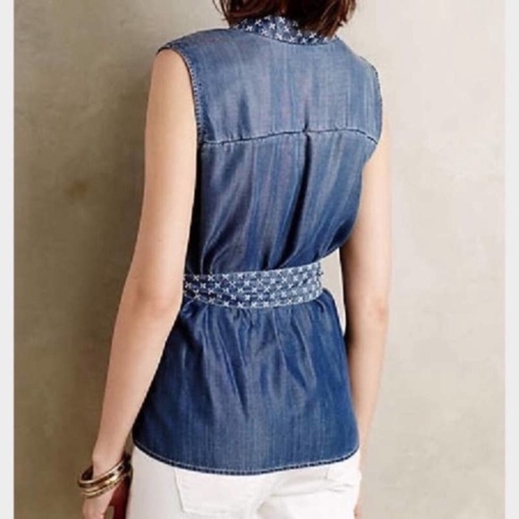 Free when bundled! Anthro Holding Horses Sleeveless Chambray Blouse - Picture 3 of 9